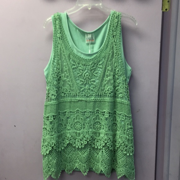 Simply Noelle Tops - NWT Noelle 2 Pc. Mint green tank set size large/XL